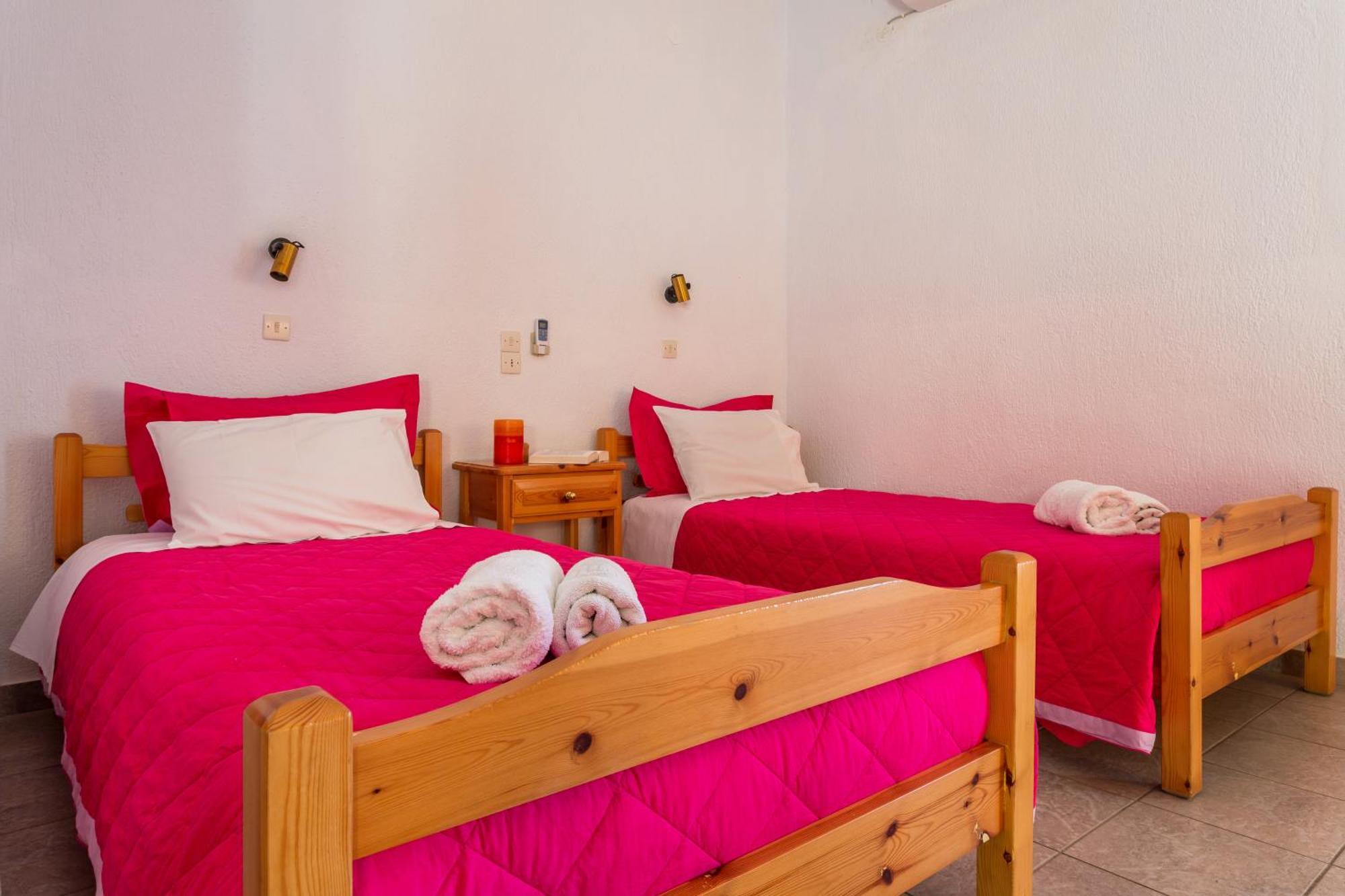 Nikolaos Studios Apartments スコペロス エクステリア 写真