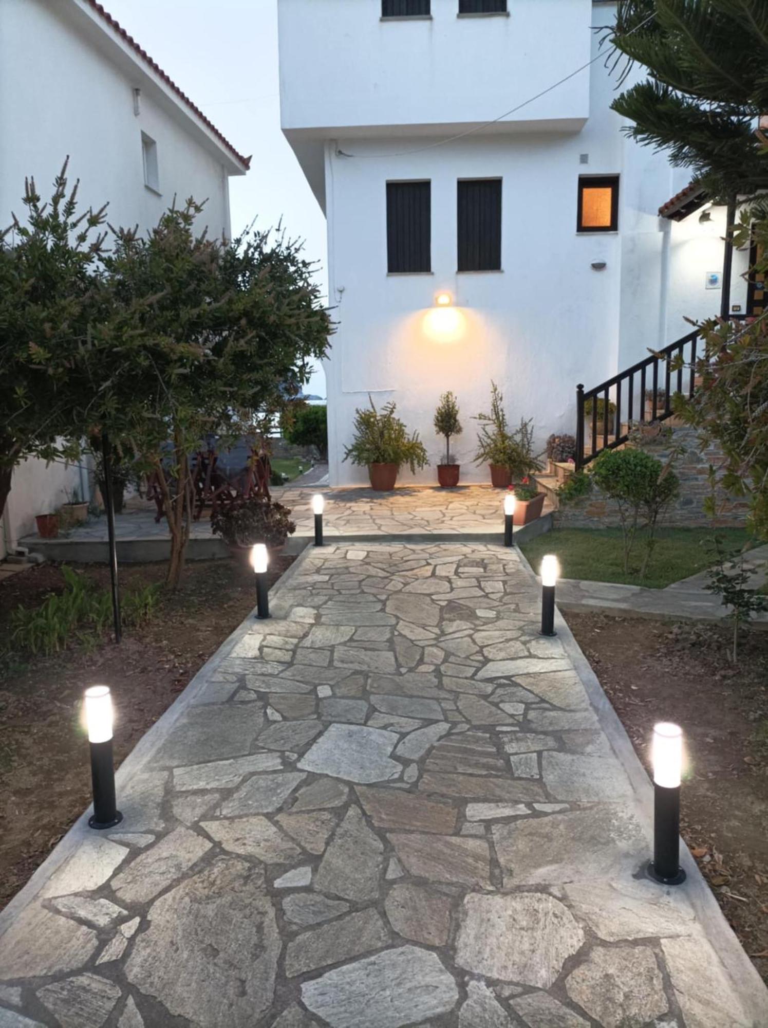 Nikolaos Studios Apartments スコペロス エクステリア 写真