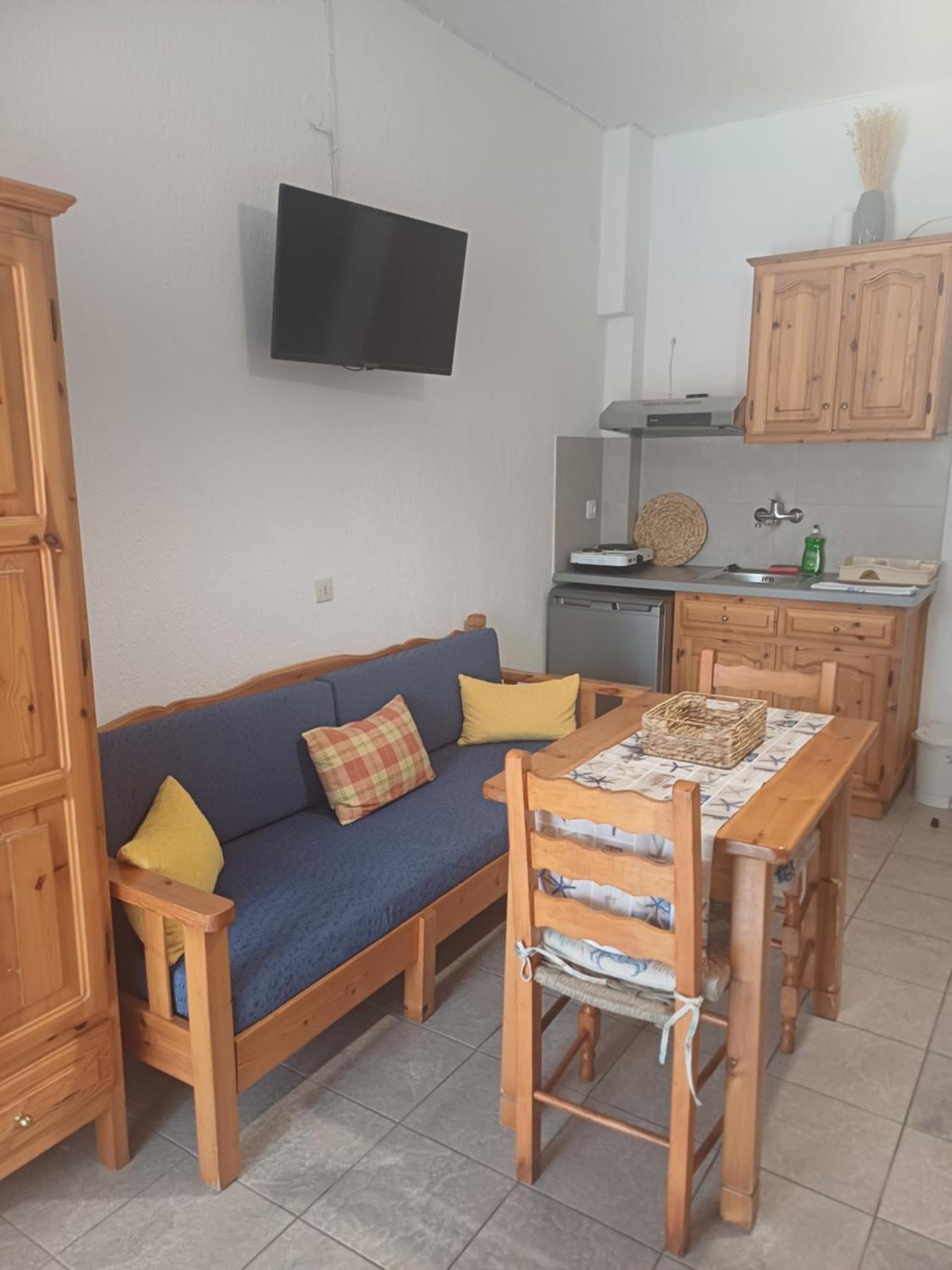 Nikolaos Studios Apartments スコペロス エクステリア 写真